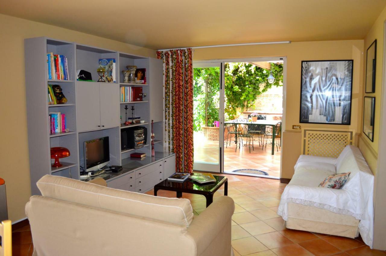 Casa Magnolia Apartment กราวินา ดิ กาตาเนีย ภายนอก รูปภาพ