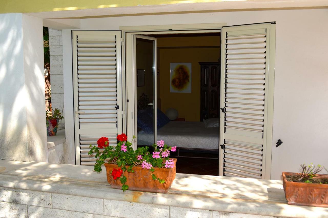 Casa Magnolia Apartment กราวินา ดิ กาตาเนีย ภายนอก รูปภาพ